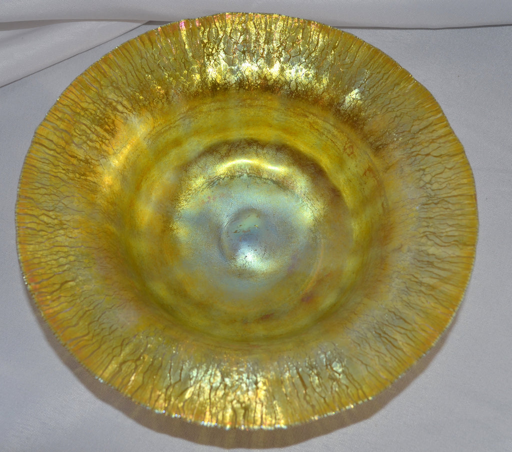 L.C. Tiffany Gold Favrile Iridescent Art Glass Bowl Stretch Rim Raised Footed Bottom