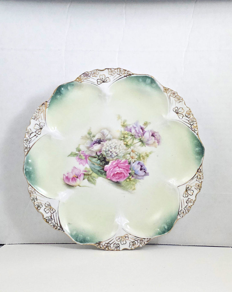 Prussia Porcelain Plate Clover Mold 82 Roses Snowball FD31a Pattern