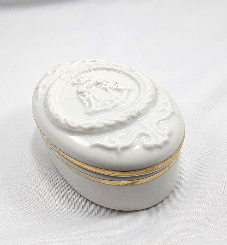 Vintage Porcelain Oval Trinket Box Elizabeth Arden Palais De Versailles Bell Design