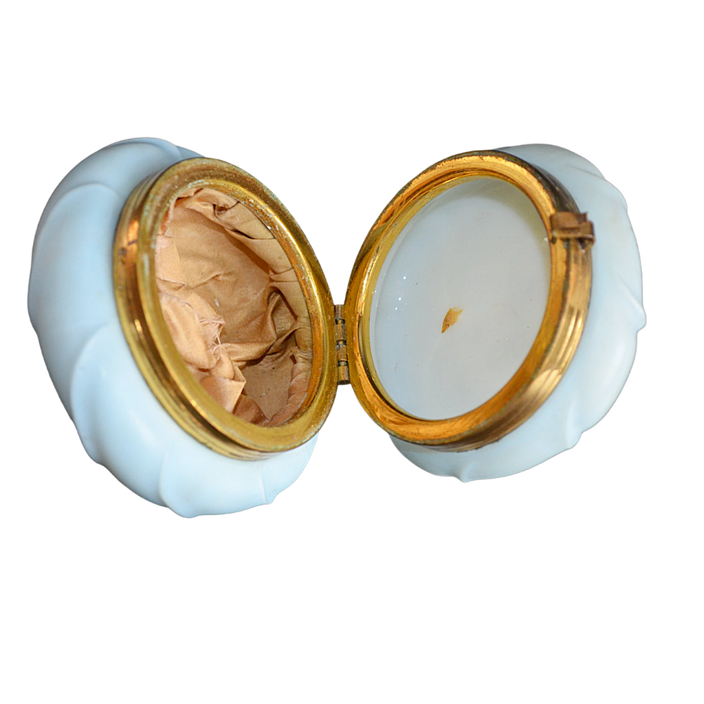 CF Monroe Helmschmeid Swirl Blue Opal Ware Dresser Box with Painted Daisies