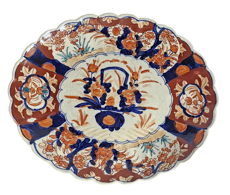 Antique Meiji Period Japanese Porcelain Imari Scalloped Platter