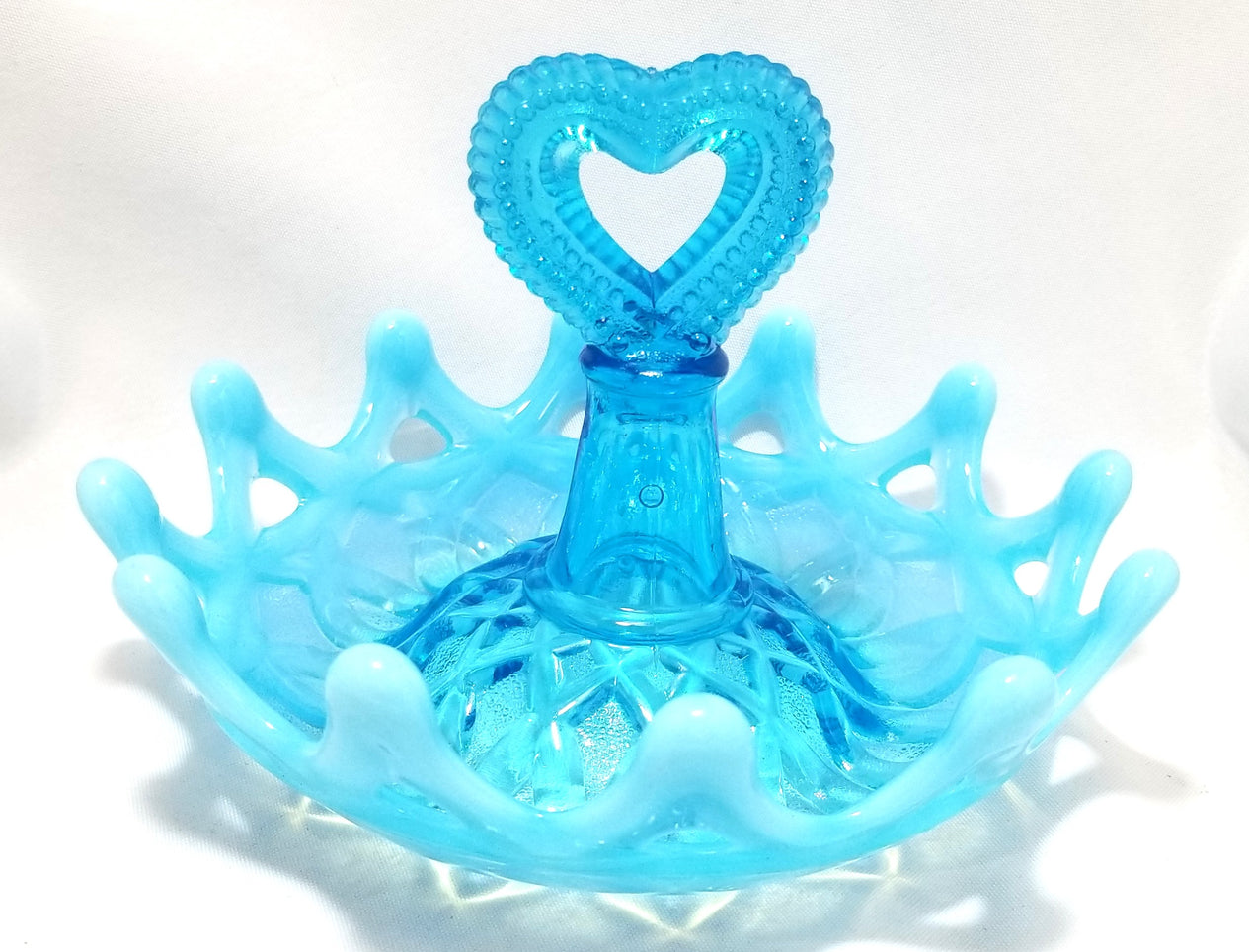 Northwood Blue Opal Open O’s Heart Handle Opalescent Glass Ring Holder