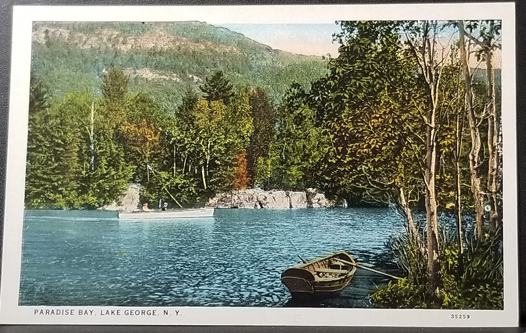 Lake George Adirondacks NY Postcard Paradise Bay Boats & People on the Water NM