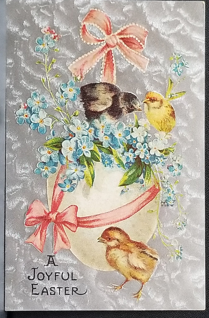 Easter Postcard Baby Chicks with Ribbon & Egg Silver Background