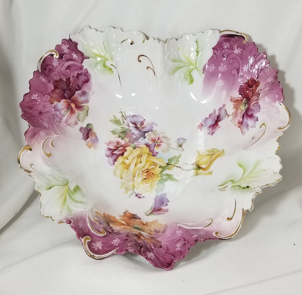 RS Prussia Porcelain Bowl Early Years Art Nouveau Period Heart Shape HI 5 Yellow Rose Floral Decoration