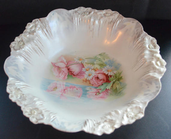 RS Prussia Porcelain Bowl Pearl Luster Reflecting Poppies & Daisies Mold 7 Icicle Mold FD 36