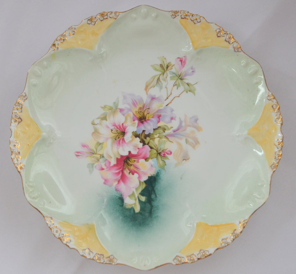 RS Prussia Point Clover Plate