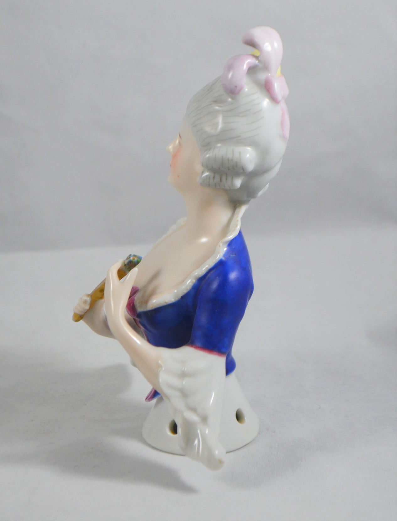 Rare Goebel Half Doll Marie Antoinette Holding Fan 5"